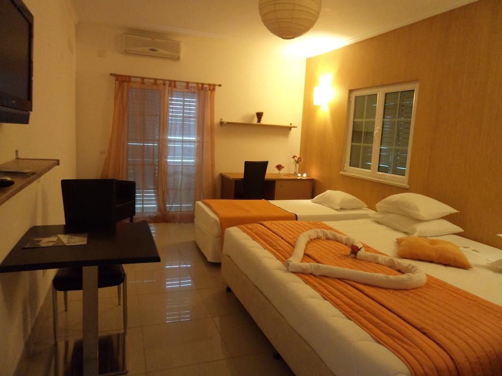 Paraíso D`el Rio Mértola Habitación foto