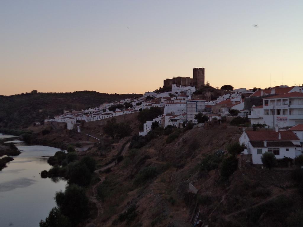 Paraíso D`el Rio Mértola Habitación foto
